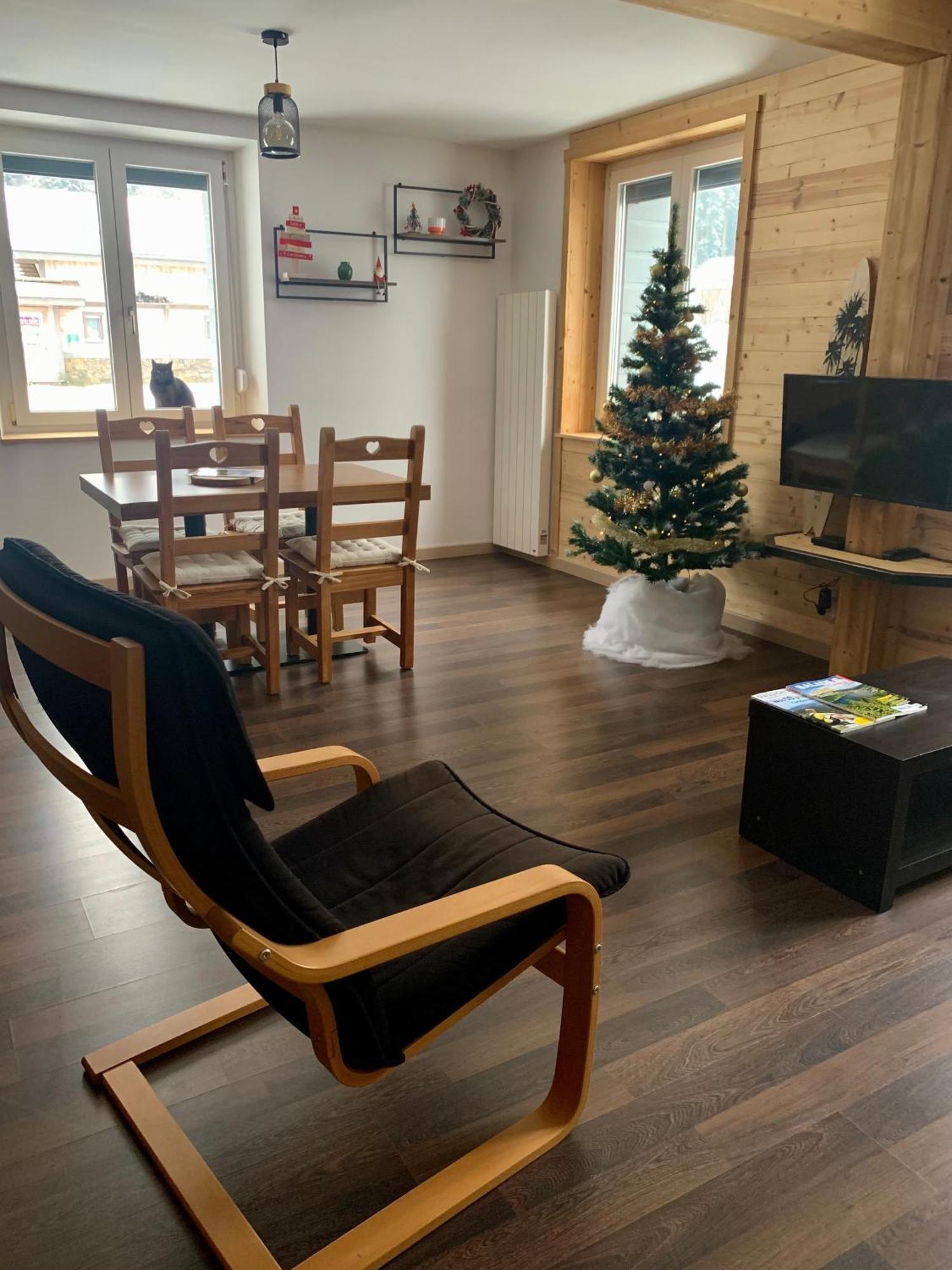 ג'רארדמר Appartement Cosy Avec Jardin Et Barbecue מראה חיצוני תמונה